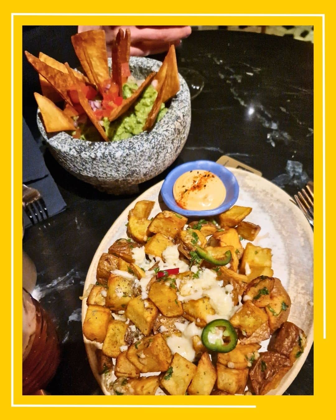 Chunky Funky Guacamole & Patatas bravas de la Condesa
