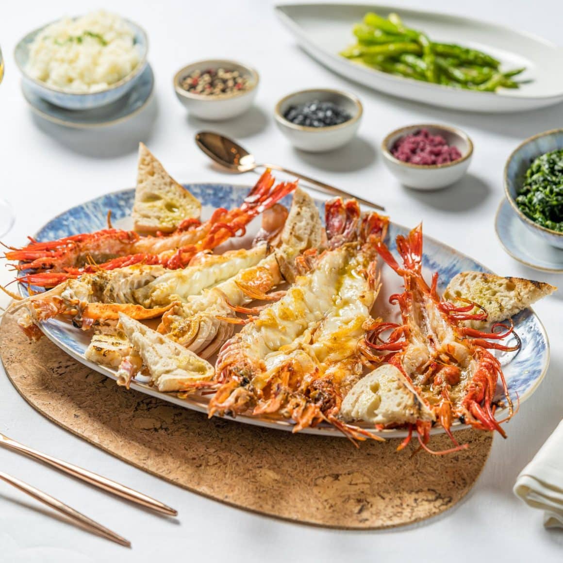 Crevete Jumbo la grătar de la Dancing Lobster