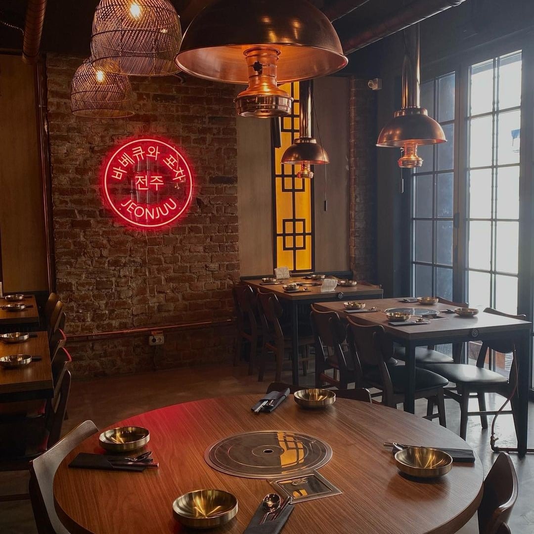 Imagine din restaurant Jeonjuu, restaurant cu specific coreean din București. Restaurante etnice cu specific deosebit din București.
