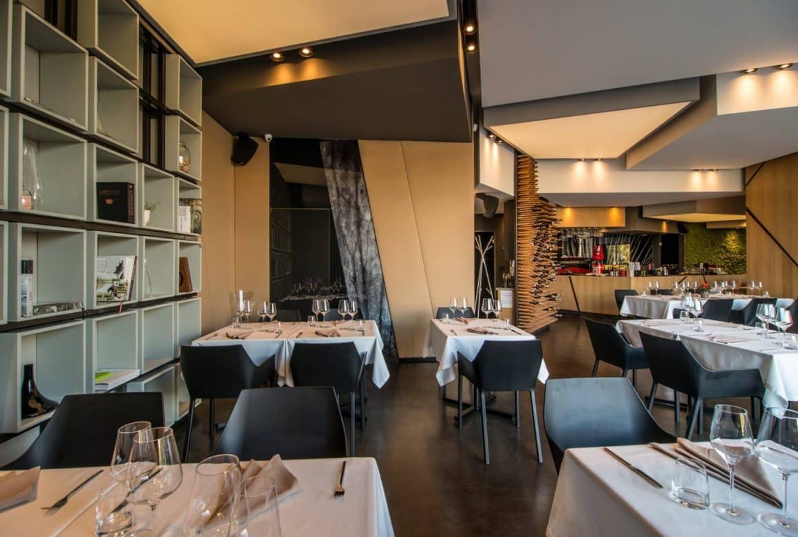 Interiorul elegant, modern si rafinat al restaurantului Fragment. restaurante Cluj