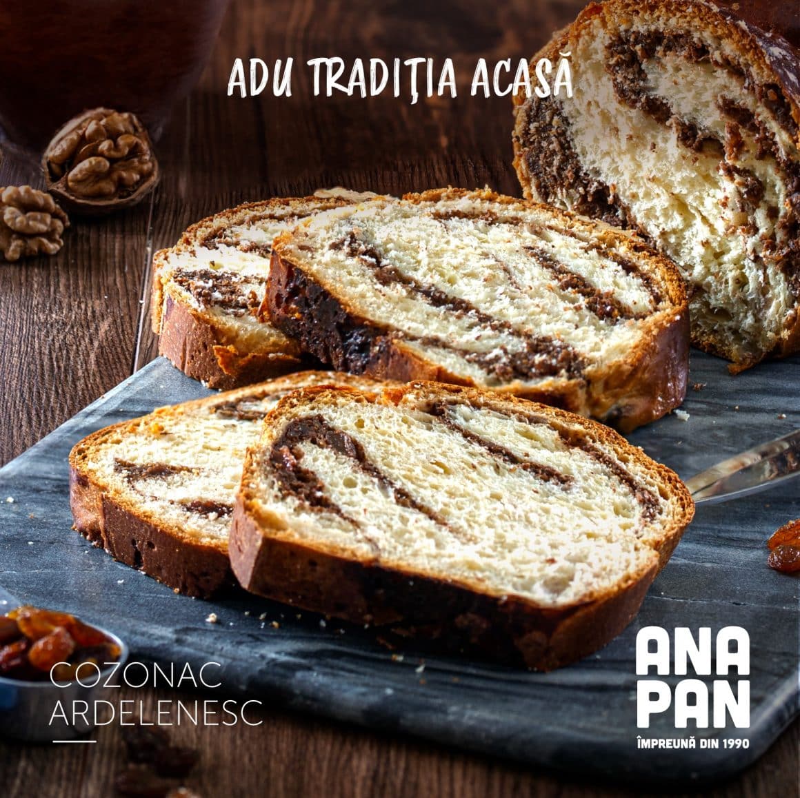 cozonac ardelenesc, frământat cu unt și umplutură de nuci și stafide