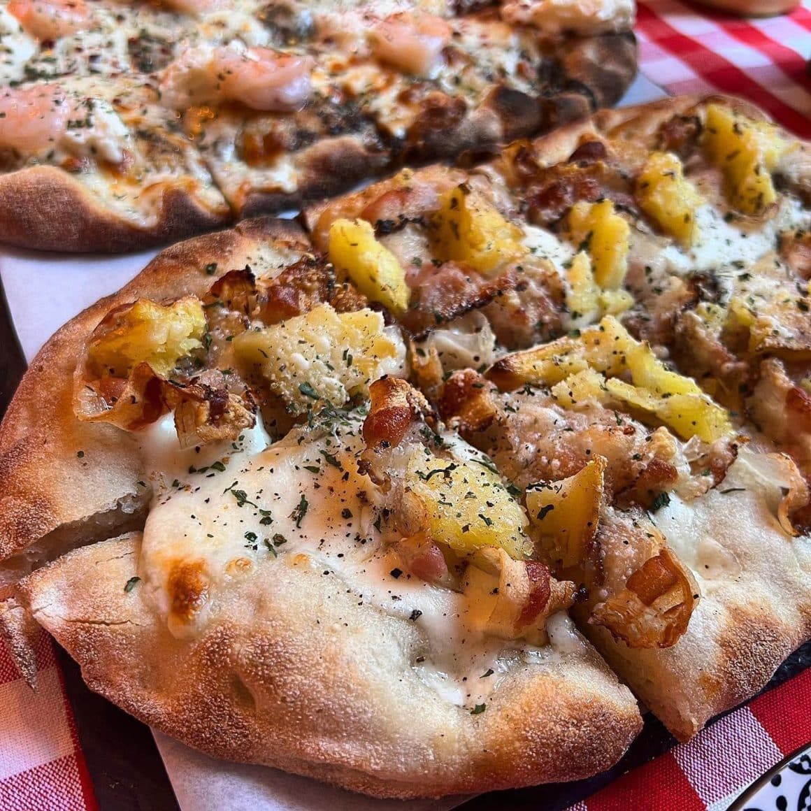 pizza de la Cannoleria