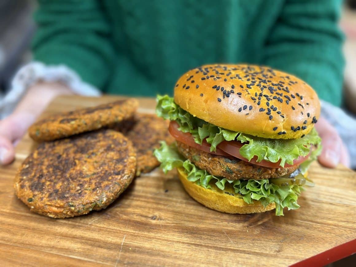 burgeri vegetarieni de la Sara Green. Cei mai buni burgeri din București