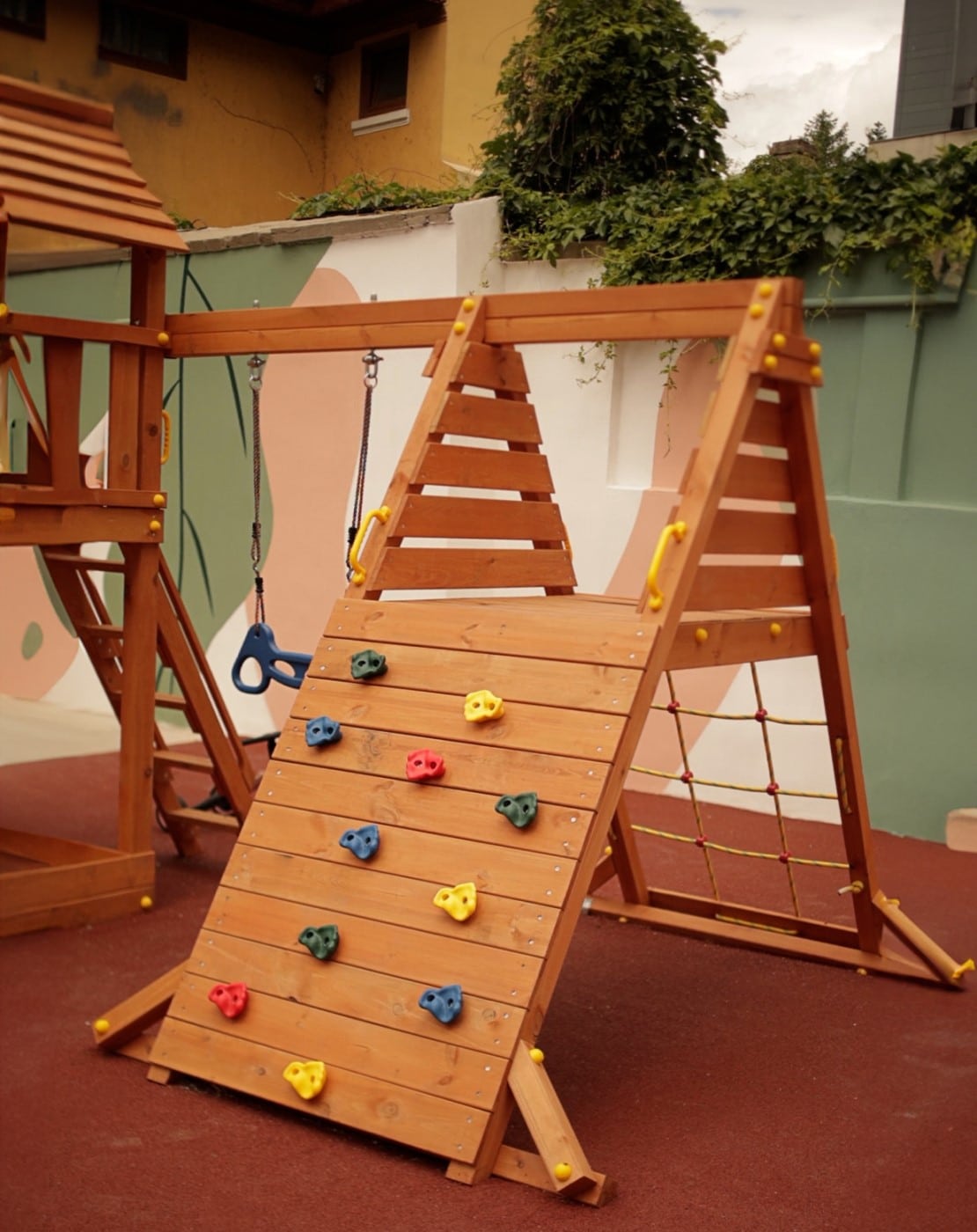 ansamblu de joaca din lemn de la CUIB de joacă