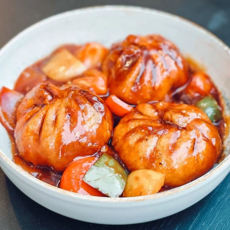 bol cu momo nepaleze