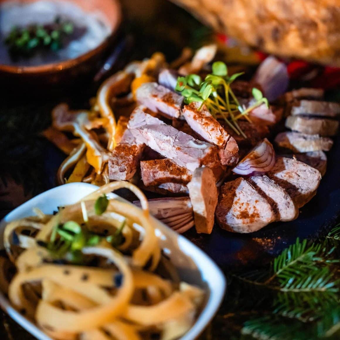 sorici si toba de casa de la restaurant Rare Garden.