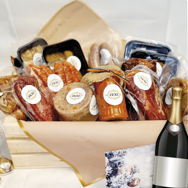 cos cu mezeluri traditionale de la restaurant Zexe Zahana. Meniuri de Crăciun. De unde dai comanda de masa de Crăciun. preparate de sarbatoare de la restaurante