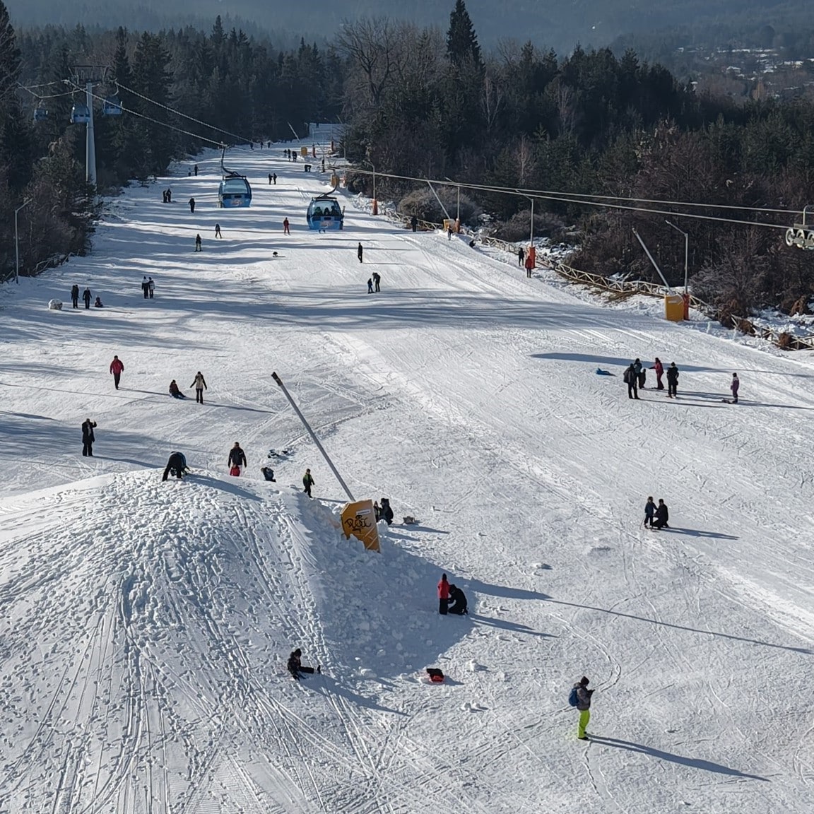 imagine cu partiile din Bansko