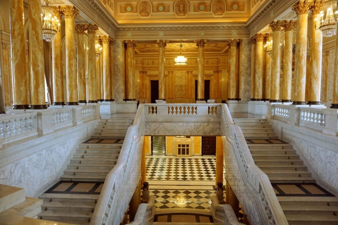 Muzeul national de arta al Romaniei. Obiective turistice București