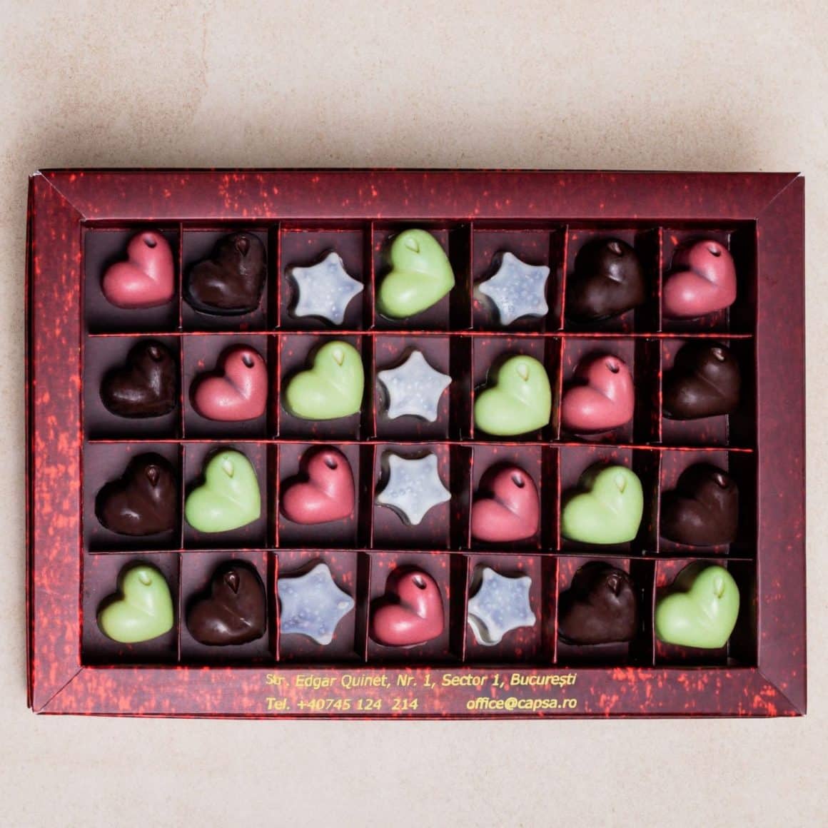 Cutie cu bomboane de Ziua Îndrăgostiților de la Casa Capșa