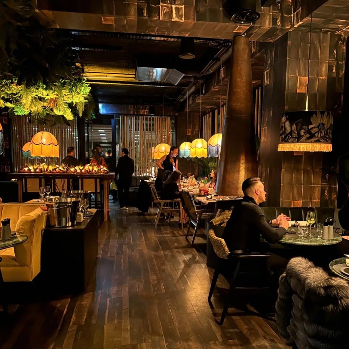 Restaurante romantice București: Elephante